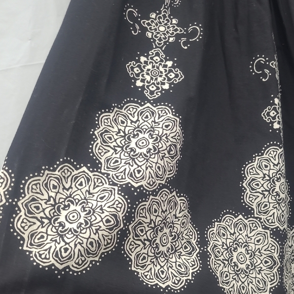 A-Line Skirt Calf Length Black Cream Mandella Print Boho Elastic Waist Pull On - Picture 2 of 9